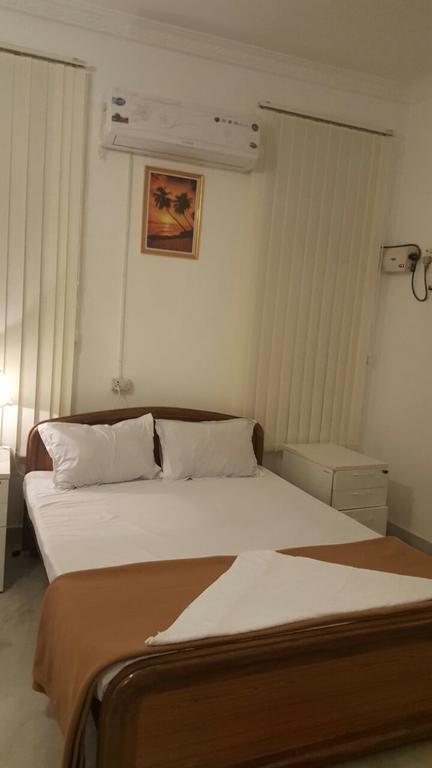 Park Banjara Guest House ไฮเดอราบัด ภายนอก รูปภาพ